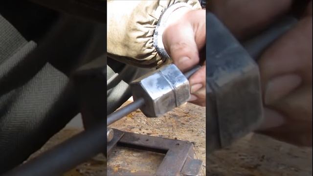 Самодельный вороток для метчиков #shorts смотреть онлайн