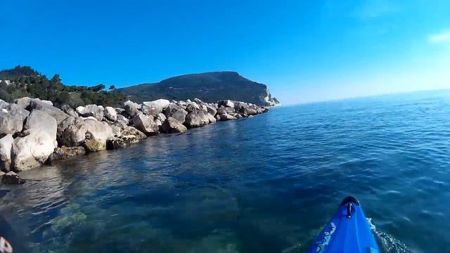 Kayak Raimbow Reaction  Grotte Conero  Video Dedicato All'amico Franco !!