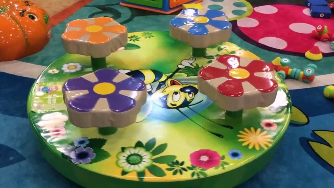 Карусель "Цветочная полянка" смотреть онлайн