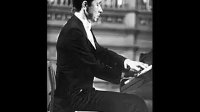 Mikhail Pletnev plays Bach Partita no. 6 Sarabande - live 2004 смотреть онлайн