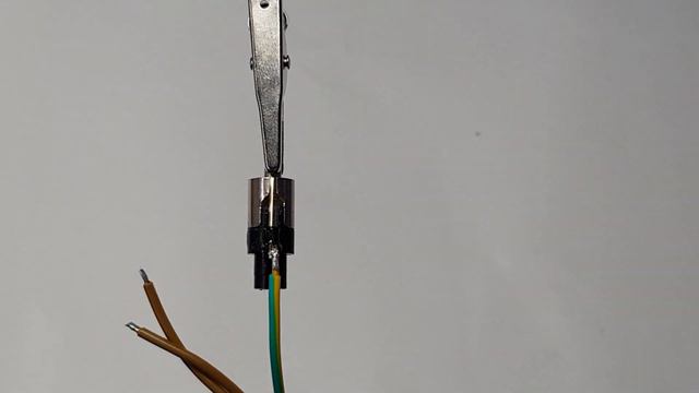 How to make AUX cable ( connector Audio cable ) with 3.5 mm Headphone (4 pins) смотреть онлайн