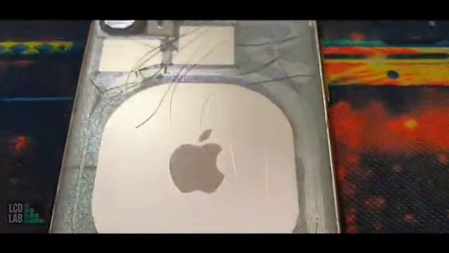 Замена лазером оригинальных крышек топовых iPhone смотреть онлайн