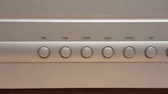 NAD C720BEE STEREO RECEIVER & CONECTORS смотреть онлайн