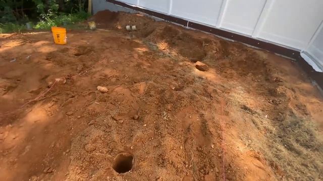 Ставим основу под террасу. Принимаем покраску стен у соседей. #америка #влог #терраса смотреть онлайн