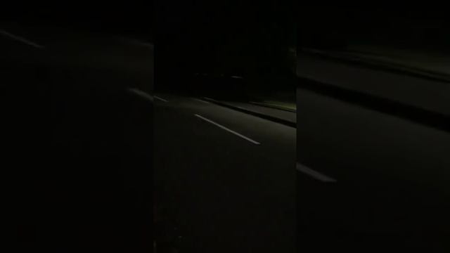 Motorcycle  Wheelie   摩托车　 Vélo Auto  Xe Máyバイク　旧車　旧車會　安定角　フロントアップ　 GS400 ウィリー