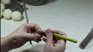 ВЯЗАНАЯ ОБЕЗЬЯНКА.Мастер-класс. Часть 1. KNITTED MONKEY. Master class. Part 1