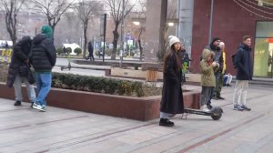 КОГДА русскому БЕЗДОМНОМУ дали ГИТАРУ невошедшее в ОСНОВНОЙ РОЛИК