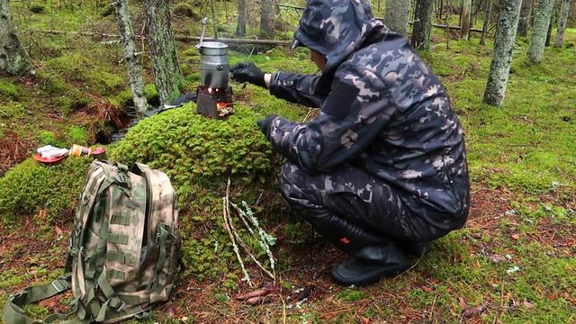 Поход в лес,как разжечь огонь в сыром лесу,армейский котелок,готовка на природе. смотреть онлайн