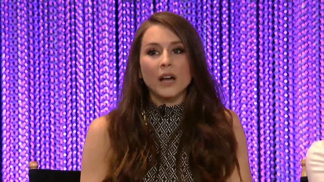 Pretty Little Liars - Troian Bellisario's "Racy" Audition смотреть онлайн