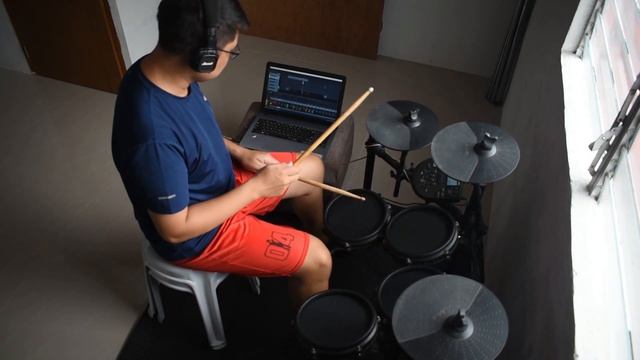 IU (아이유) - Strawberry Moon | Drum Cover | Alesis Nitro Mesh Kit смотреть онлайн