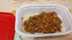 саморазогревающийся рис с говядиной и грибами. китайский плов))) очень вкусно с легкой остринкой