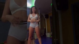 Twerk (тверк) тряска бёдрами