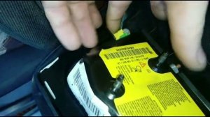Замена подушки безопасности в переднем кресле на Опель Зафира  (AirBag Opel Zafira B)