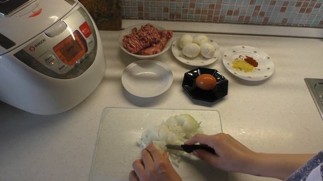 МЯСНОЙ РУЛЕТИК НА ПАРУ В МУЛЬТИВАРКЕ MARUCHI RW-FZ45F смотреть онлайн