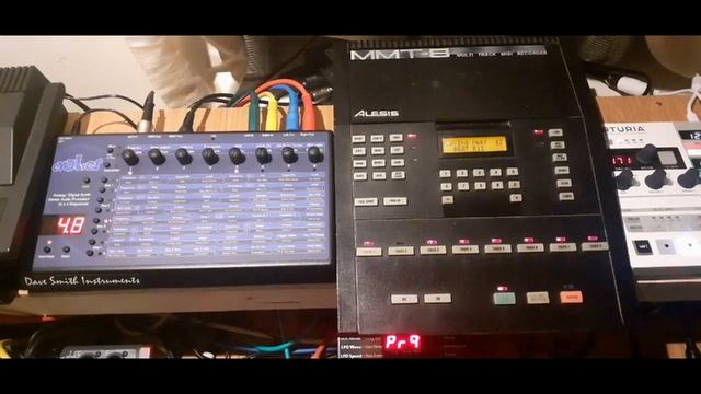 How I jam on the MMT-8 + Johnny 2 Bad (Jungle Jam) смотреть онлайн