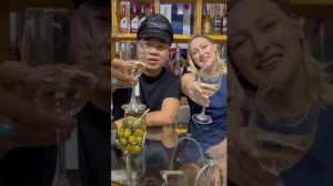 Китаец Лёша пьёт с Женей. Наливай. Поехали.