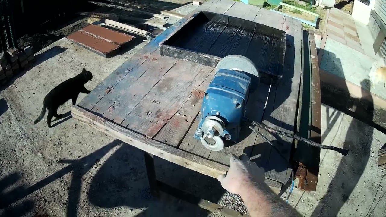 Импровизированный вибростол для литья плитки. смотреть онлайн