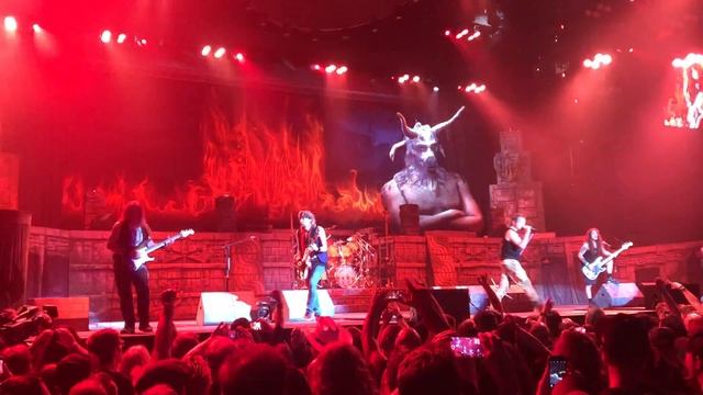 Iron Maiden "Number of the Beast" (partial/end) @ Oracle Arena - Oakland 7/5/2017 смотреть онлайн