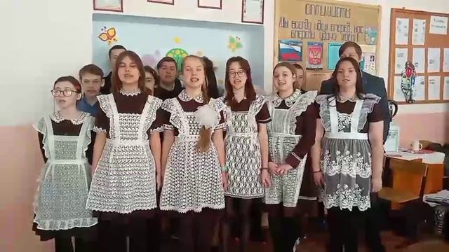 Ансамбль "Дружные ребята" ансамблевое исполнение песня "У солдата выходной" смотреть онлайн