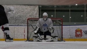 Тренировка хоккейного вратаря