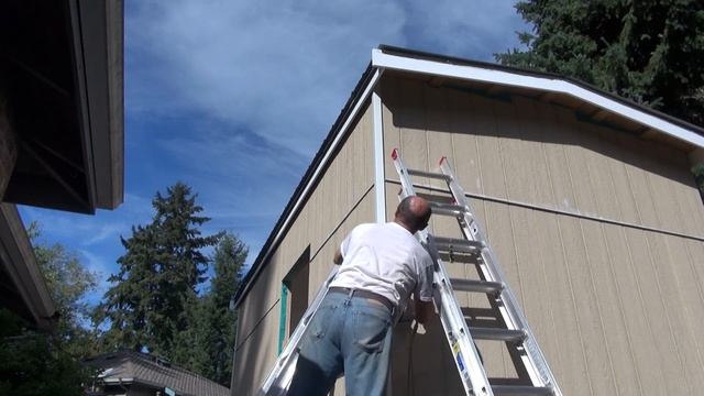 Siding corners finish with Outside Wood Angle Molding. Внешний деревянный угловой молдинг смотреть онлайн