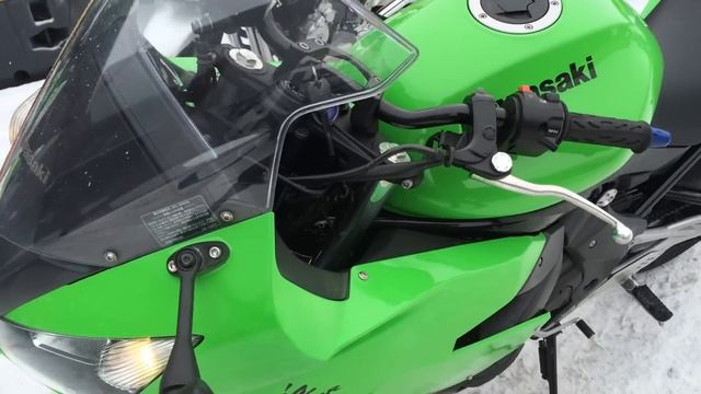 B5512 KAWASAKI NINJA 400R смотреть онлайн
