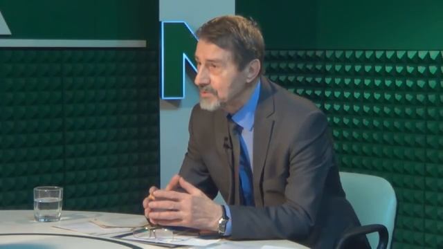 Откуда такие цены на бензин? смотреть онлайн