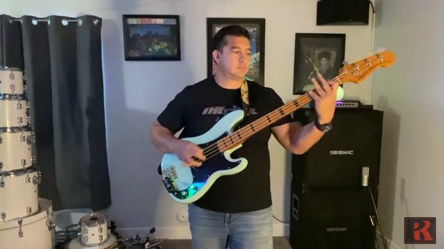 Blink 182 - All the Small Things (bass cover) смотреть онлайн