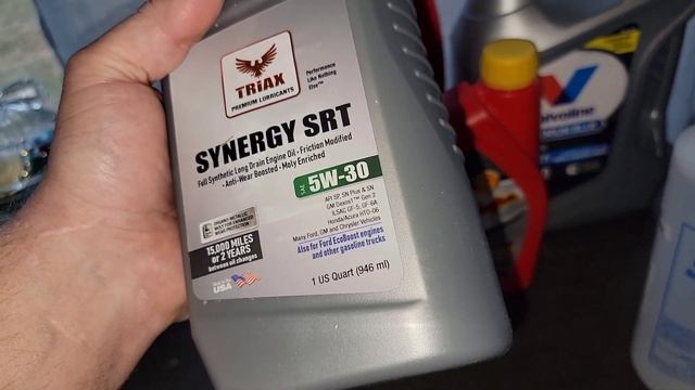 Quaker State Advanced Durability 0w20 Analysis - New 25k mile oil And Other Oils Are In смотреть онлайн