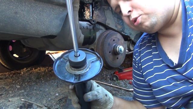 #10 VW Passat B2. Замена задних амортизаторов и пружин смотреть онлайн