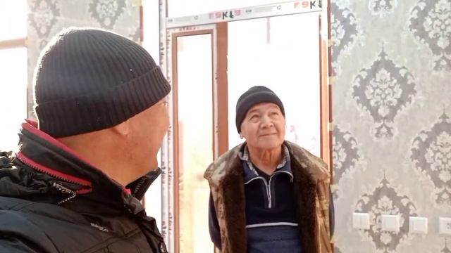 ПОТОЛОК ДЕКОРПЛАСТ. СТЕНА АБОЙ.ПОЛ ЛАМИНАТ. смотреть онлайн