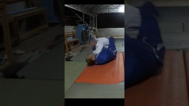 Happy Collar Choke Day !