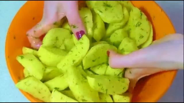 Картофель в духовке. Быстро, просто, вкусно! смотреть онлайн