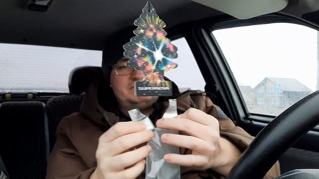 АРОМАТИЗАТОР в АВТОМОБИЛЬ ЁЛОЧКА ЗВЕЗДОПАД SUPERNOVA. Груша или бергамот? смотреть онлайн
