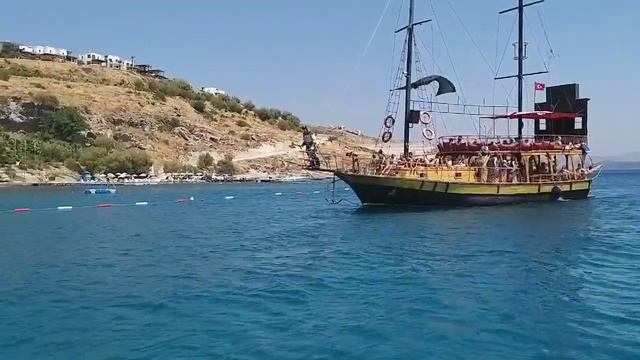 ГДЕ В ТУРЦИИ ШИКАРНЫЙ ОТДЫХ НА МОРЕ В БОДРУМЕ ПУТИШЕСТВИЕ НА ОСТРОВАХ /ВПЕЧЕТЛЕНИЯ ОСТАНУТСЯ НА ВС смотреть онлайн