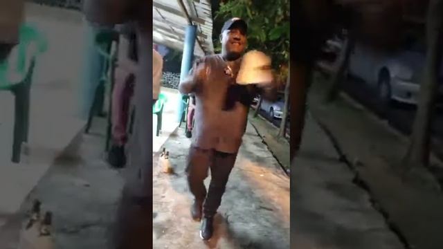 Metió en bachata y domino смотреть онлайн