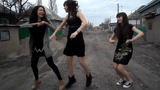 танцы на улице=) смотреть онлайн