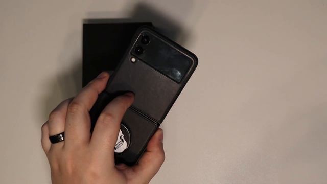 4 Months With The Samsung Galaxy Z Flip 3 | REVIEW смотреть онлайн