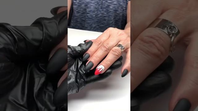Чёрный матовый маникюр с огоньком ❤️?#manicure #nail #nailart #naildesign #ногти #nailpolish#маник смотреть онлайн
