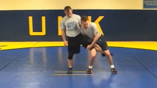 Coach Marc Bauer Single Leg - Wrestling Technique смотреть онлайн