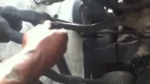 2007 Ford Fusion CV Axle removal.. смотреть онлайн
