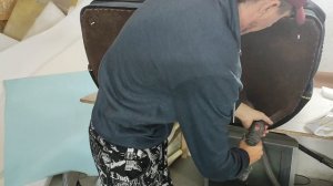 Как я ставлю ножки. Ставим ножки на мебель. Монтаж ножек на диванчик быстро