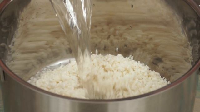 Cooking The 3 Most Popular Asian Rices: Jasmine Rice, Short Grain Rice And Sticky Rice