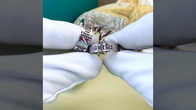 Обручальные кольца из белого золота с изумрудом в форме сердца, бриллиантами и надписями смотреть онлайн