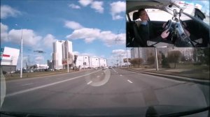 Как правильно проехать перекрёсток прямо