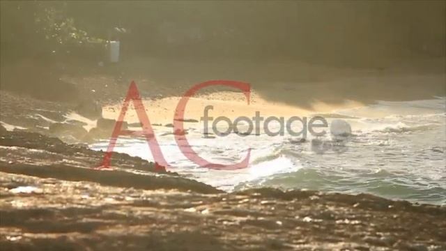 022 Water waves breaking in sand смотреть онлайн