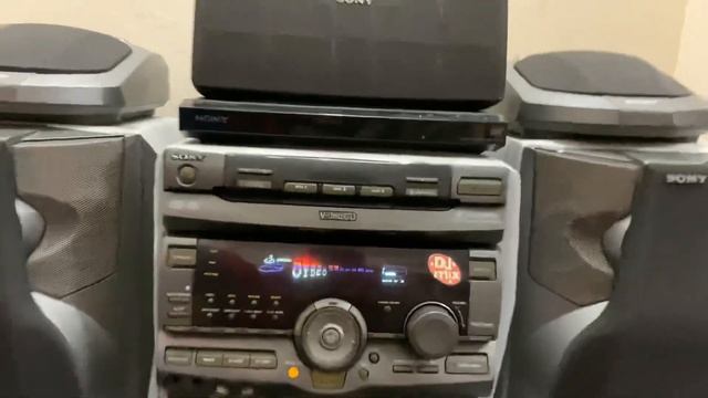 SONY-MHC-V909AV смотреть онлайн