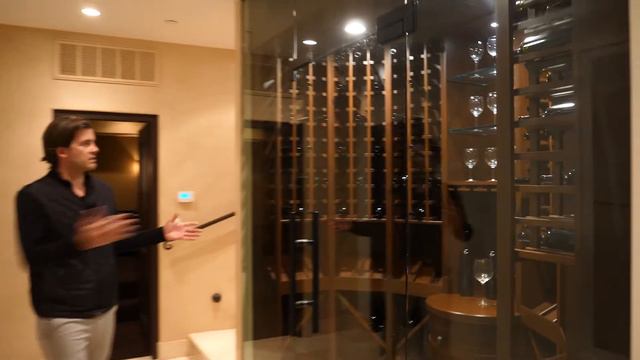 Inside a $10.5 MILLION DOLLAR Santa Monica Estate w/ Unique Basement смотреть онлайн