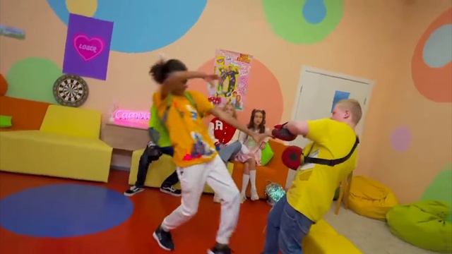 Удар пьяново мастера.