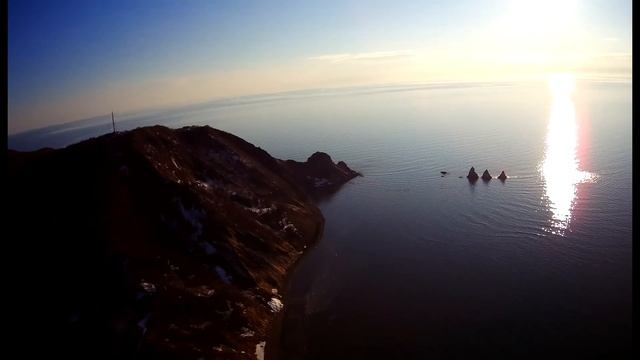 Сахалин с высоты. Александровск-Сахалинский порт и Три Брата. смотреть онлайн
